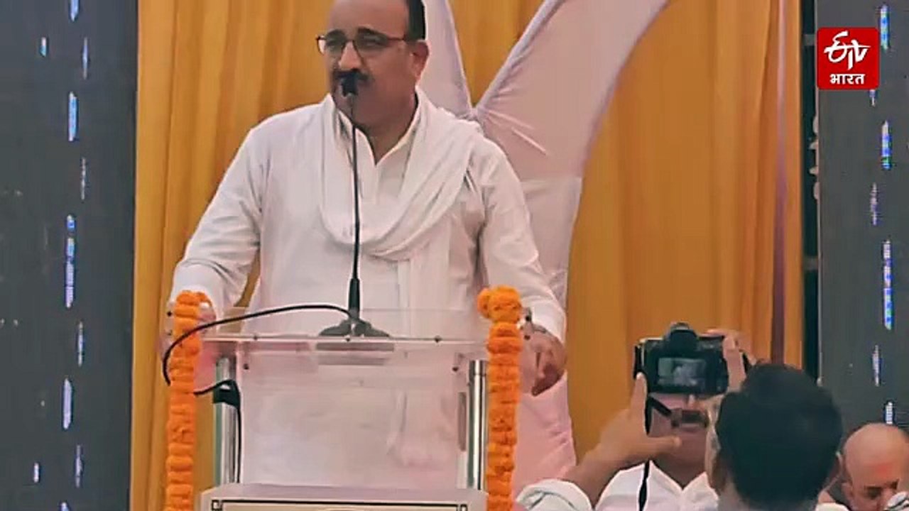 कुशीनगर में तीन दिवसीय बुद्धिस्ट कॉन्क्लेव का शुभारंभ; मंत्री दिनेश प्रताप सिंह ने किया उद्घाटन