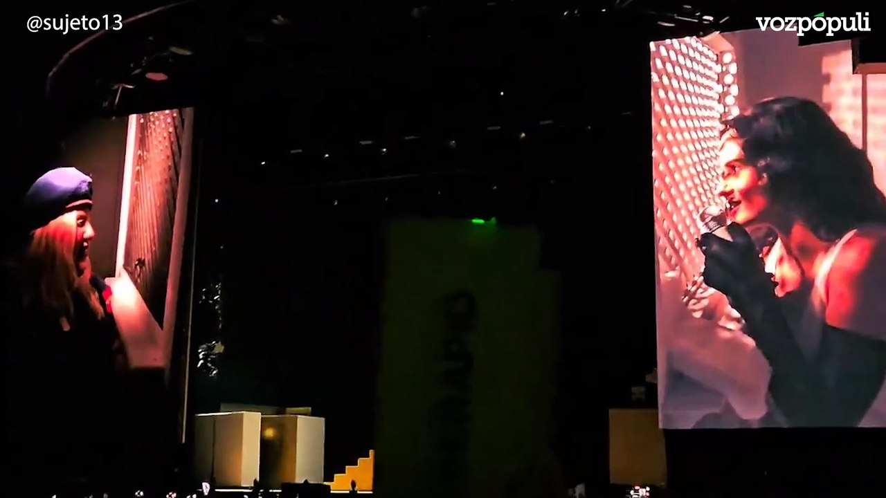 Así fue el momento confesionario de Esty Quesada, 'Soy una Pringada', con Rosalía en su concierto en Madrid