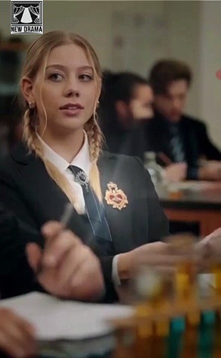 ☢️ TOP 💙 Love and Bloodlust at Vampire Academy ☢️ - All Chapter dailymotion  xa3r5la 0331B19