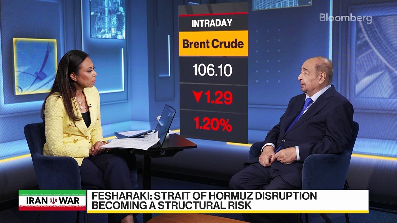 Fesharaki Sees Oil At $150-$200 in Next Few Weeks