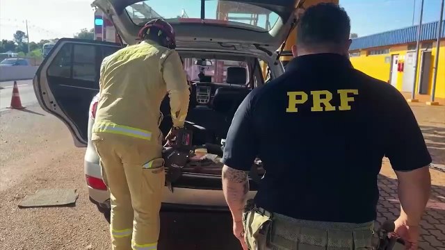 Mãe e filho são presos pela PRF com drogas em Ubiratã