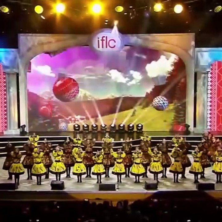 Traditional dance from Romania 🇷🇴