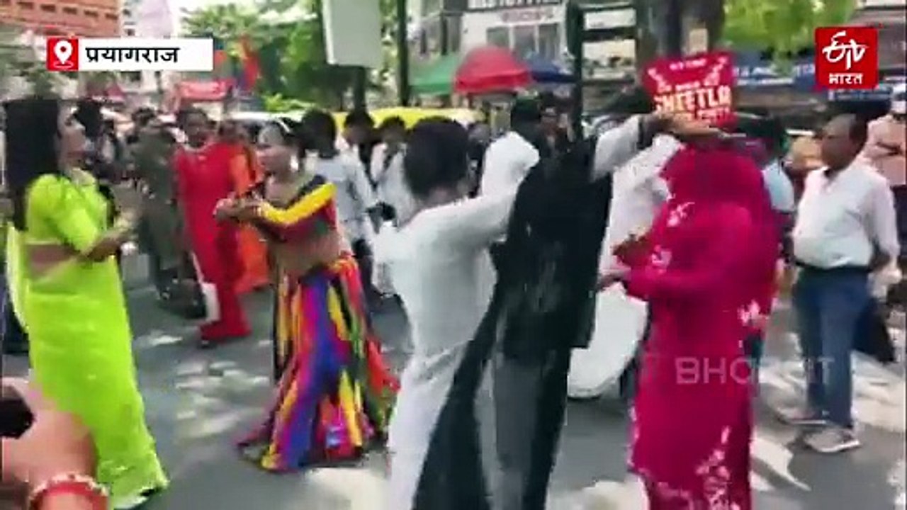 प्रयागराज: प्राइड रैली में उठी समानता की मांग, दुल्हन के लिबास में ट्रांसजेंडर्स ने मांगा शादी का हक