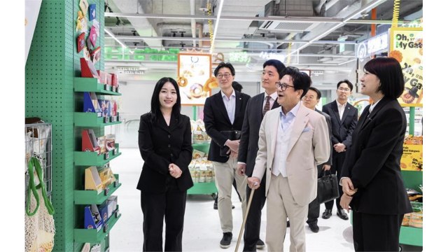 [기업] 이재현 CJ 회장, 명동 올리브영 점검... 글로벌 시장 공략 강화 / YTN