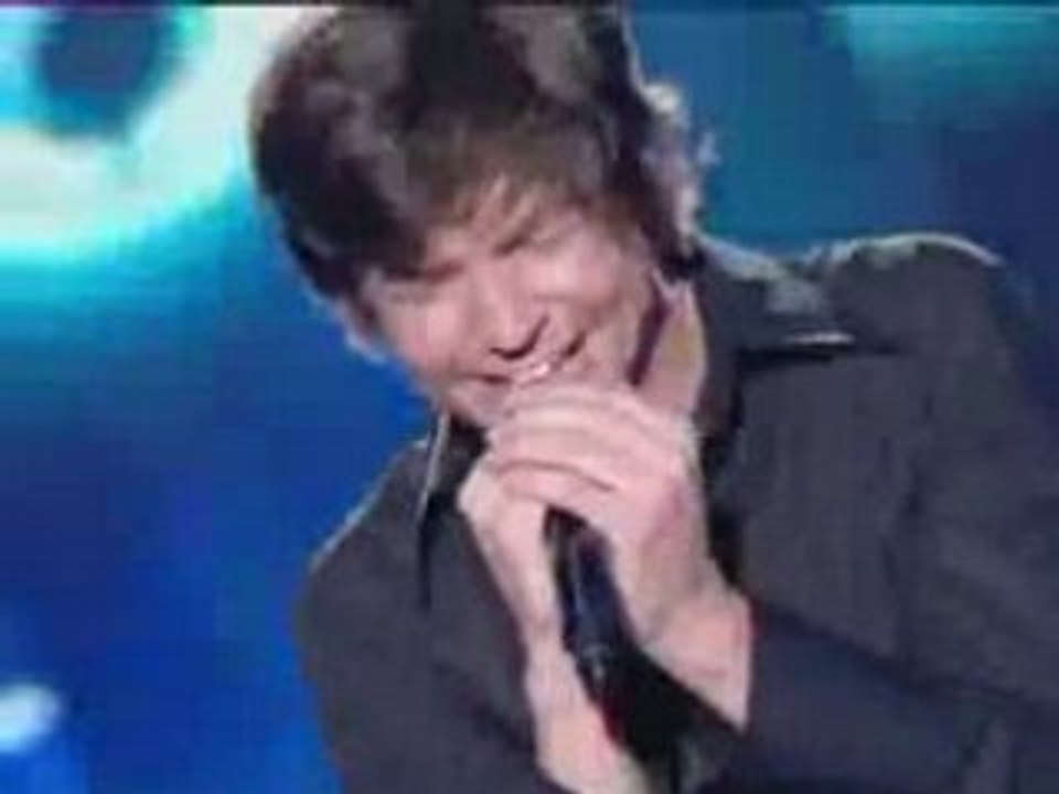 I wait alone in a lonely night...