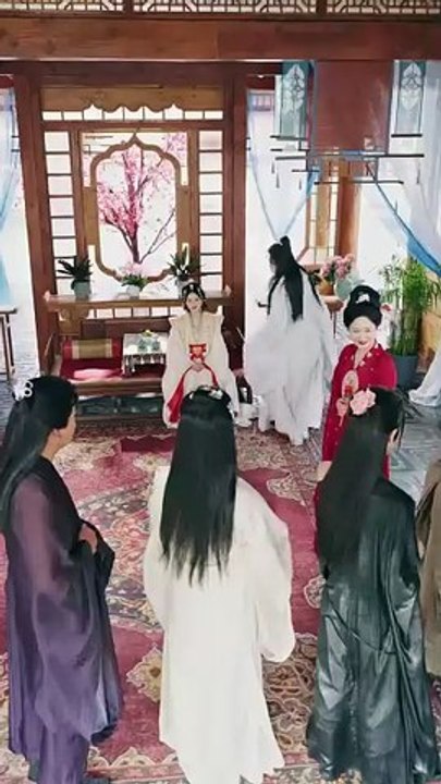 An Empress in a Weak Wife's Body Full Chinese Drama