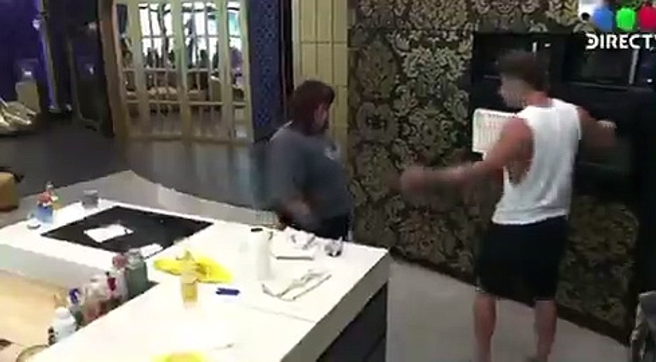 La durísima pelea al borde de la expulsión de B...