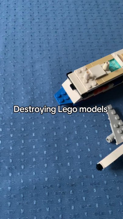 Awesome Lego video