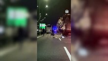 Kuzey Marmara Otoyolu'ndan korkutan haber! Tır ile yolcu otobüsü çarpıştı