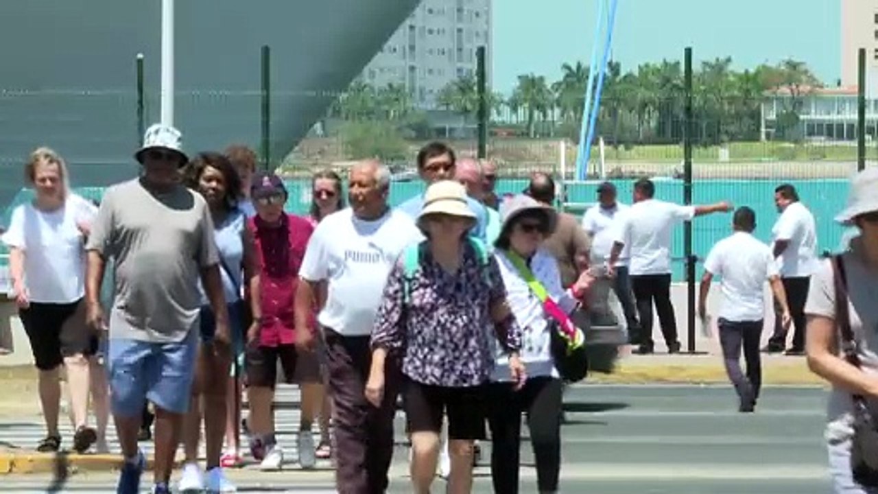 Vallarta recibe 11 mil turistas con doble arribo de cruceros | CPS Noticias Puerto Vallarta