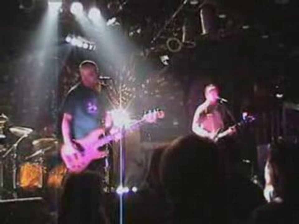 QOTSA - 06 Better living through chemistry Louiseville 2000