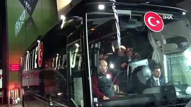 Dünya Kupası’na katılmayı hak eden Milliler, stattan ayrıldı | Ajansspor | IHA