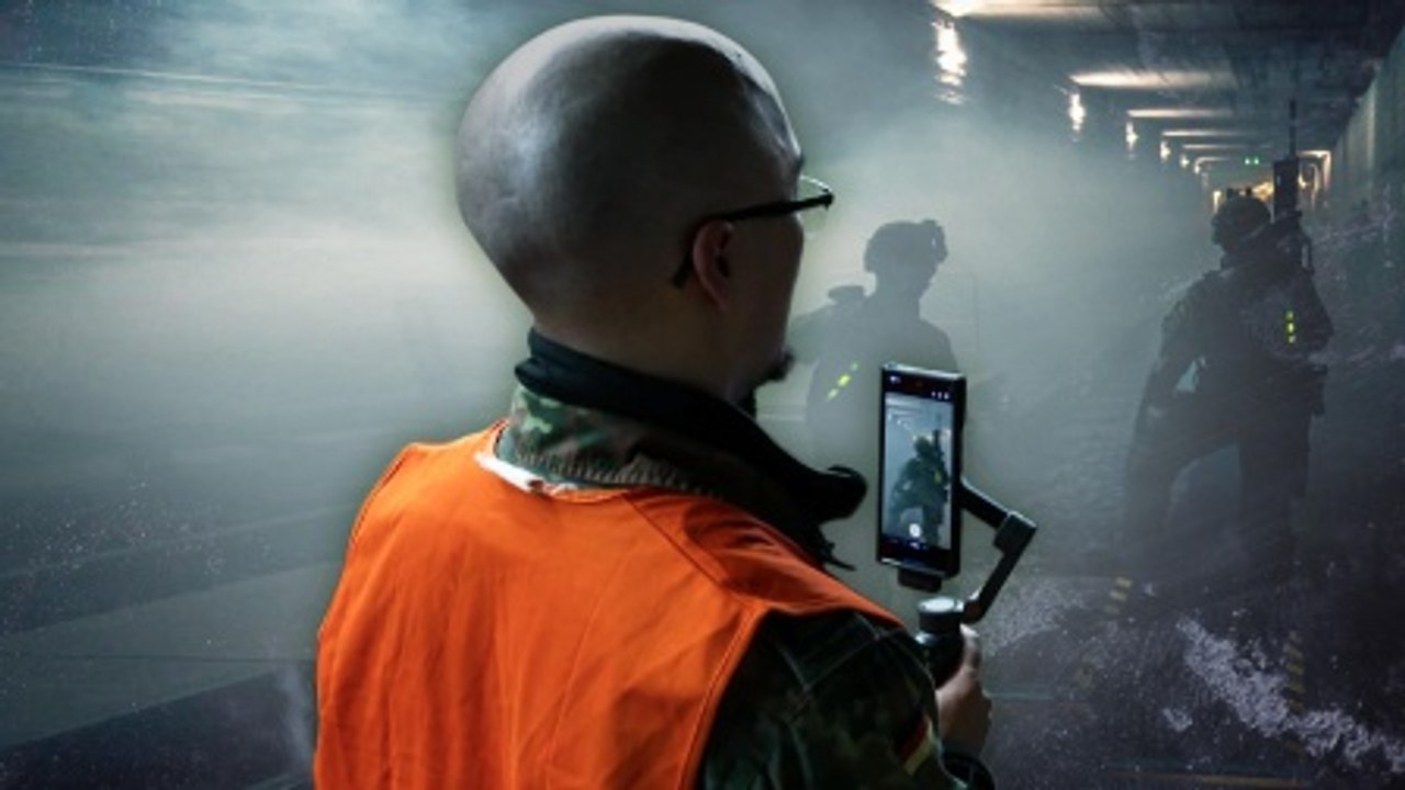 Influencer in Uniform · Wie die Bundeswehr an ihrem Image schraubt