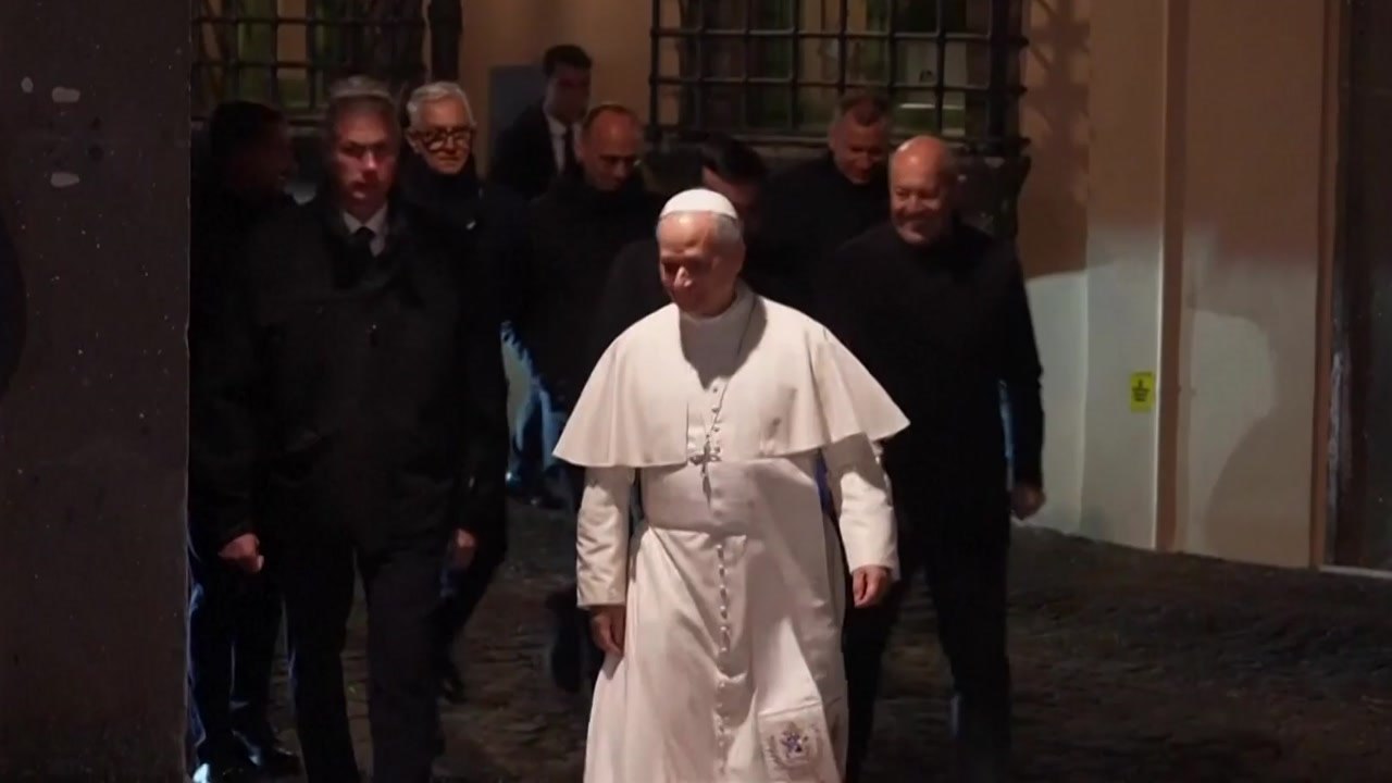 교황, 트럼프에 "전쟁 출구 전략 찾기 바란다" / YTN