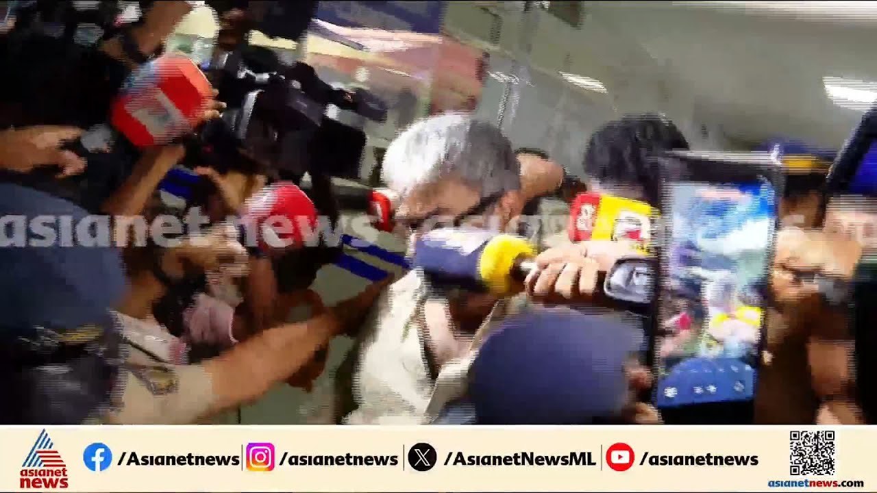 സംവിധായകൻ രഞ്ജിത്തിനെ  തൃപ്പൂണിത്തുറ  പൊലീസ് ക്യാമ്പിൽ എത്തിച്ചു,  അറസ്റ്റ് ഉടൻ രേഖപ്പെടുത്തും