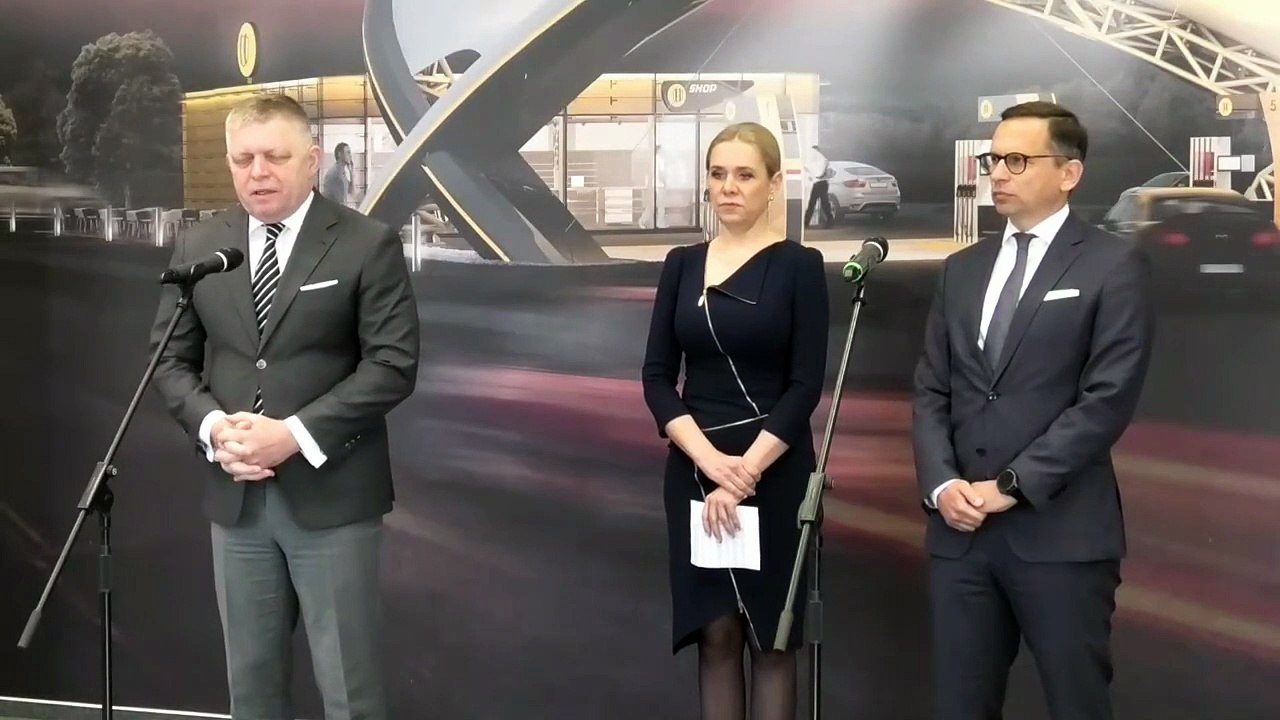 ZÁZNAM: Premiér: Stav ropnej núdze by v SR mohol byť zrušený budúci týždeň