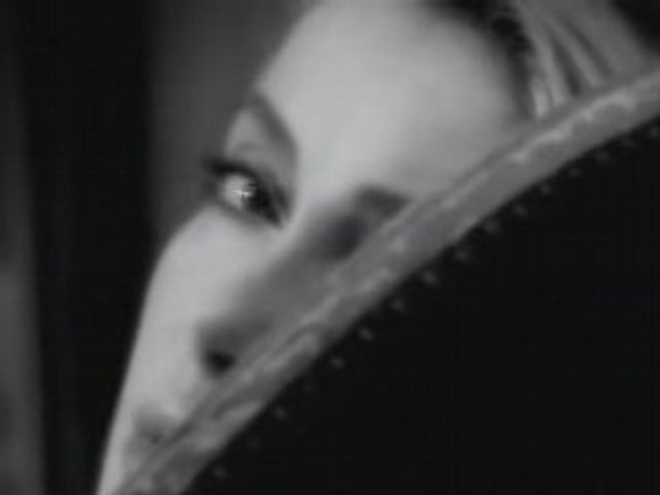 8 Femmes - Catherine Deneuve - Toi Jamais -