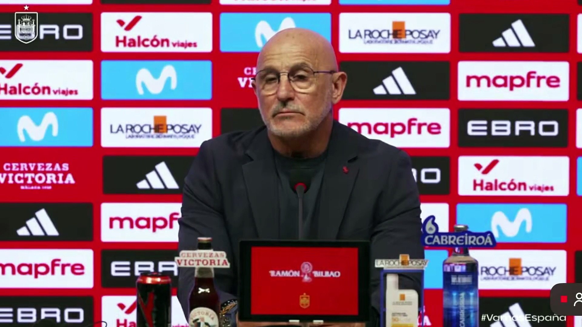 El encontronazo de De La Fuente con un periodista: "¡Qué nivel, Maribel", que dirían en mi pueblo"