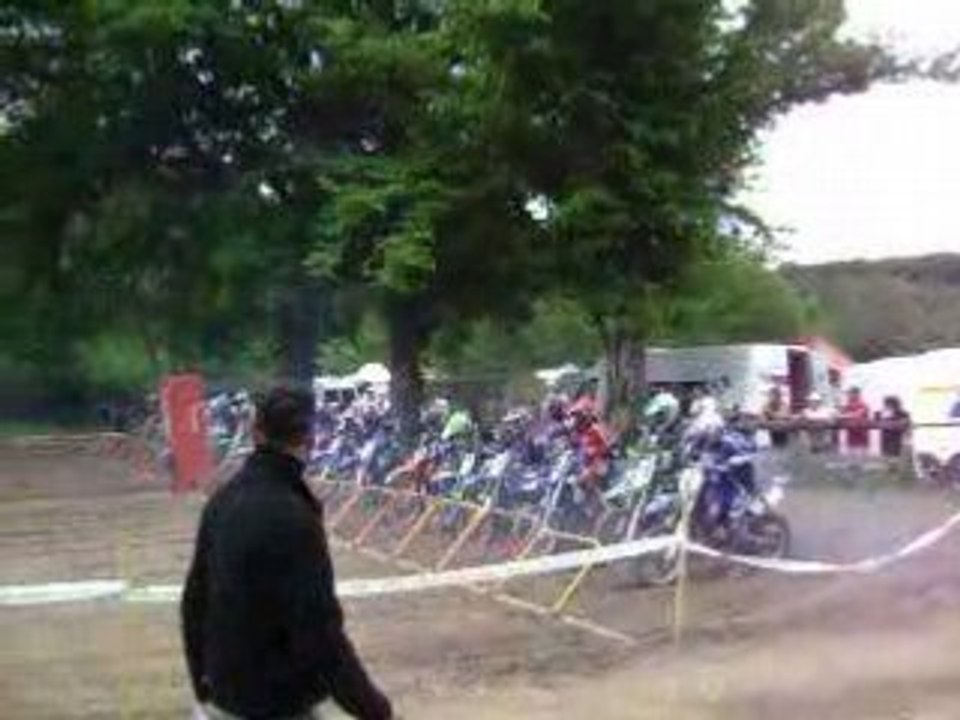 MOTOCROSS BRASSY 25 002