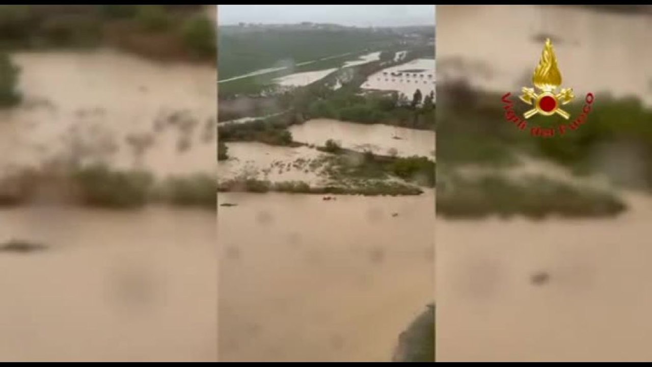 Maltempo, venti e temporali. "Allerta rossa" in Abruzzo e Molise