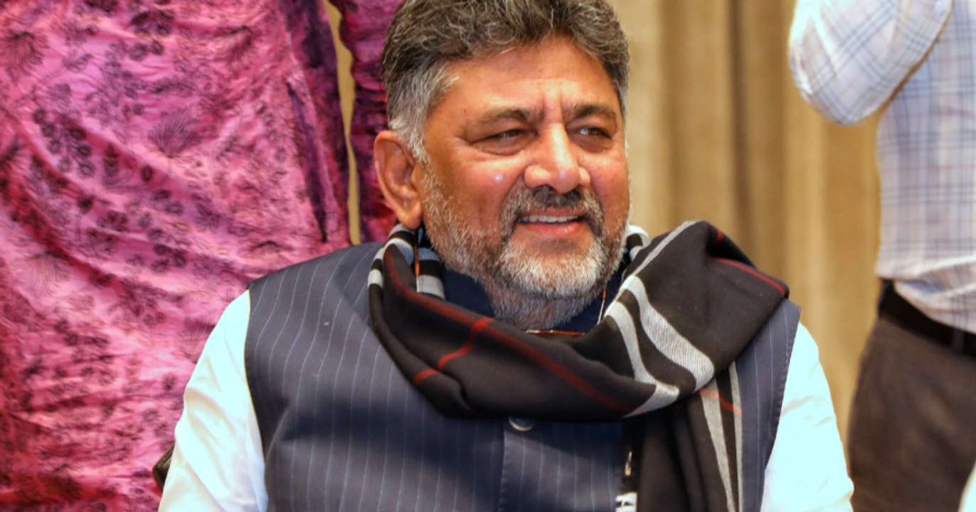 ಬೆಣ್ಣೆನಗರಿ ರಣಬೇಟೆಗೆ ಟ್ರಬಲ್ ಶೂಟರ್ ಬೆಂಕಿ ಎಂಟ್ರಿ..!ಜಮೀರ್ ಜ್ವಾಲೆಗೆ ತುಪ್ಪ ಸುರಿದ್ರಾ ಡಿಕೆ..? ಏನದು ಡಿಕೆ ತಂತ್ರ..?