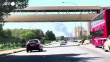 Droni iraniani contro l'aeroporto del Kuwait, in fiamme serbatoi di carburante