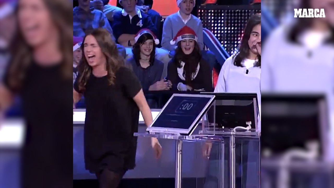Elena Furiase se pone "seria" con el "abril, ce...