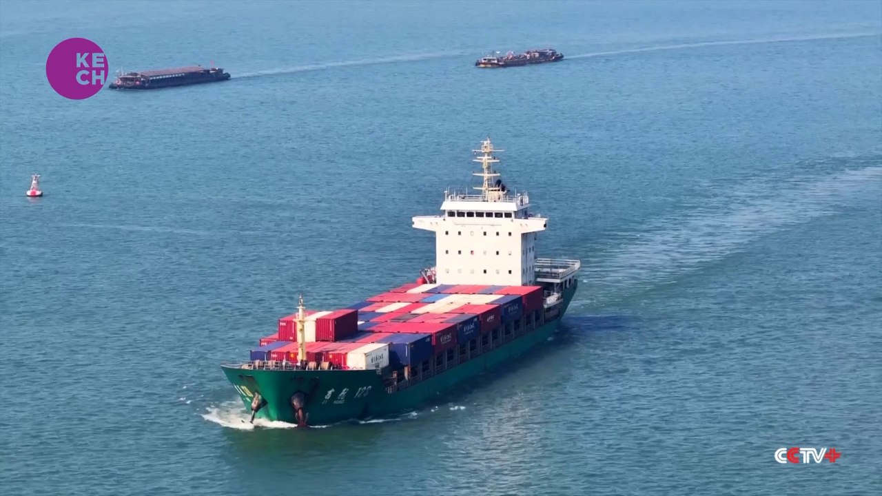 World's Largest Tunnel Boring Machine Powers Yangtze River Tunnel Construction | AMSP