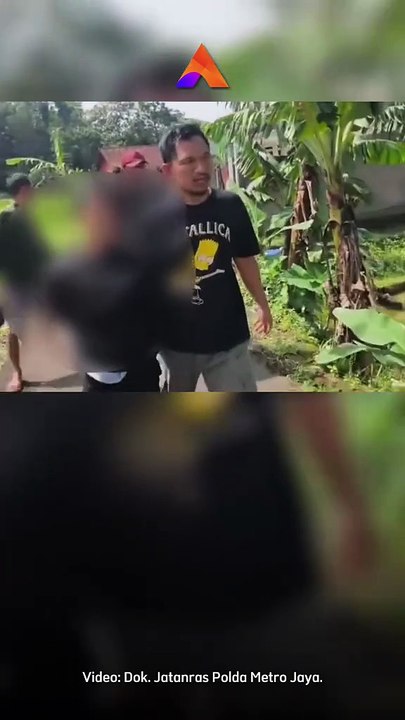 Sebelumnya kasus tersebut terungkap setelah pemilik usaha ayam geprek menemukan jasad korban