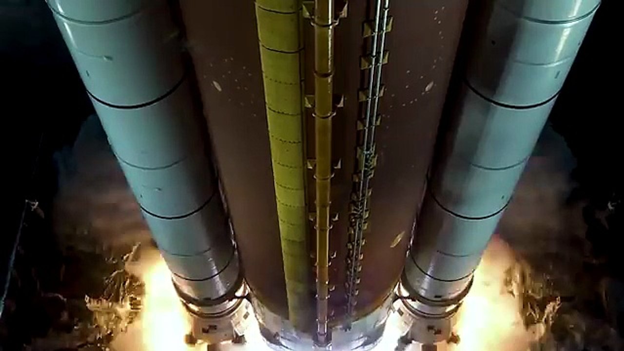 Artemis II | Conoce a los astronautas que volarán alrededor de la Luna (video oficial de la NASA)