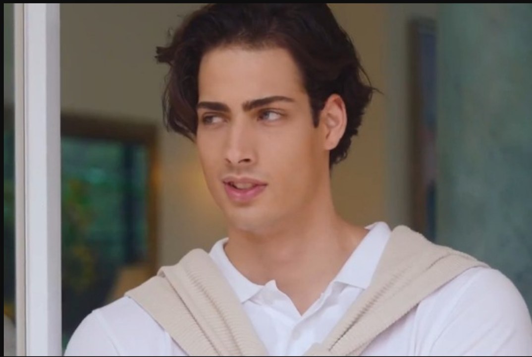 A Hamptons Summer Affair With My BFF's Brother