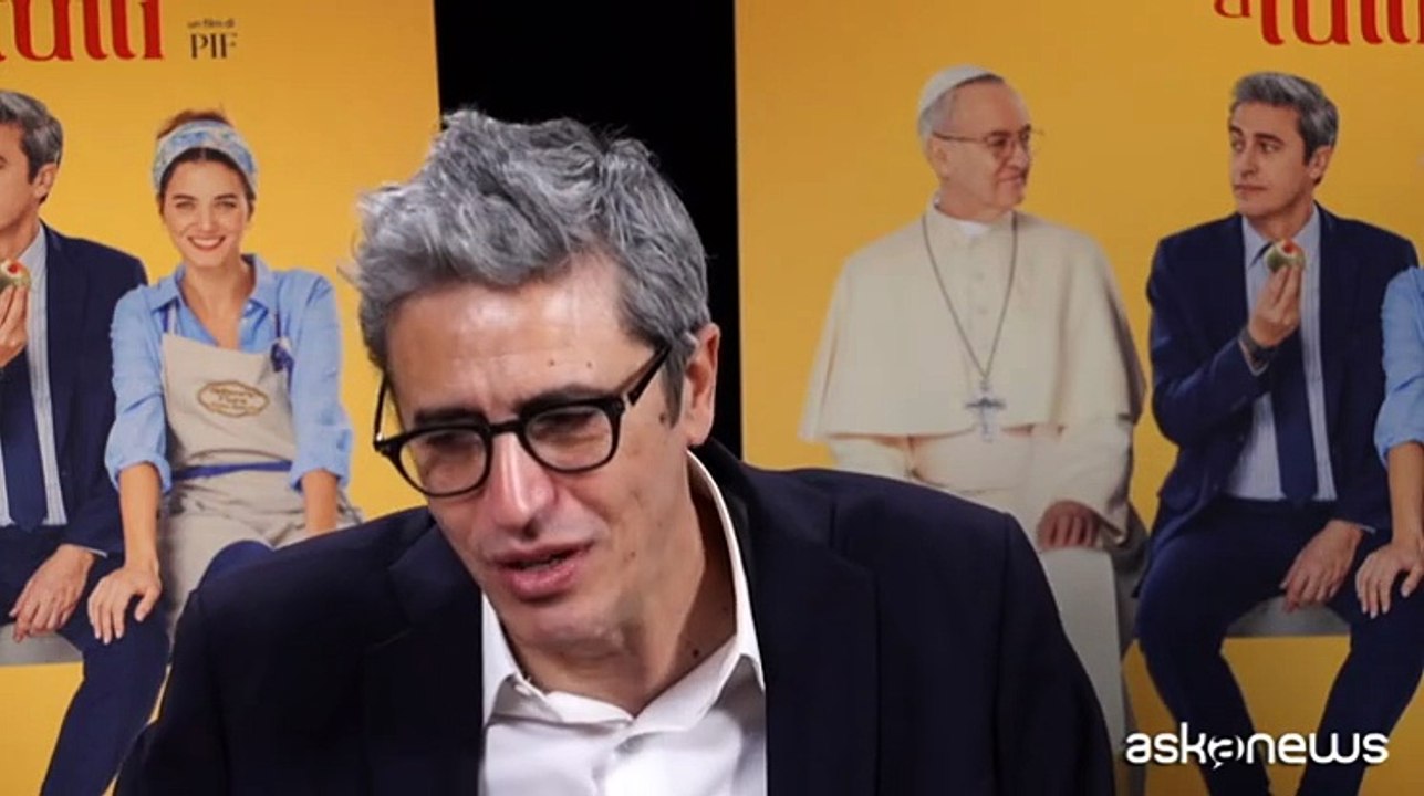 Al cinema "Che Dio perdona tutti": Pif dal papa per conquistare Giusy Buscemi