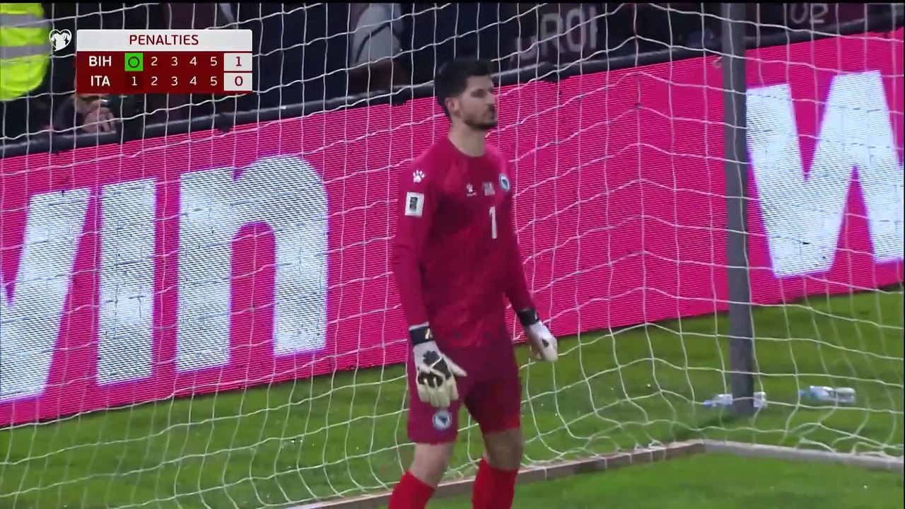 BOSNA I HERCEGOVINA - ITALIJA najzanimljiviji trenuci i golovi