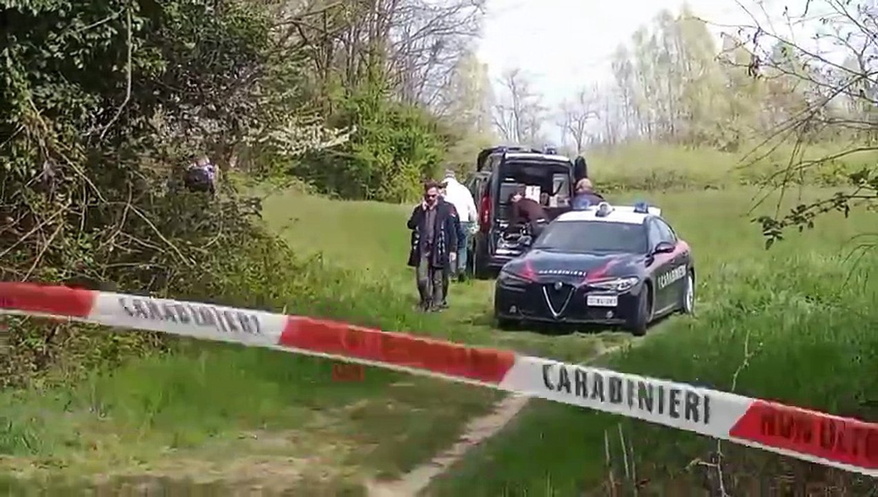 Bollate, uomo trovato morto in un bosco