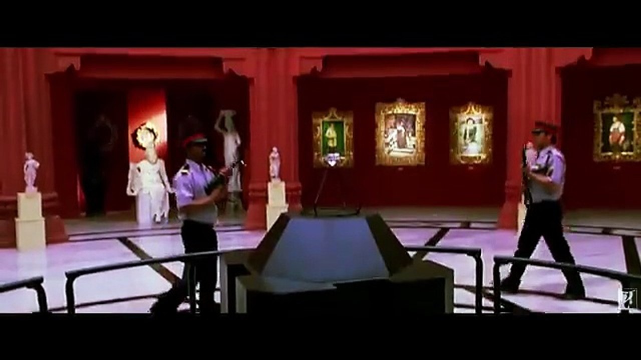 The Best HEISTS Ever | Dhoom:2 | Dhoom:3 | Hrithik Roshan | Aamir Khan