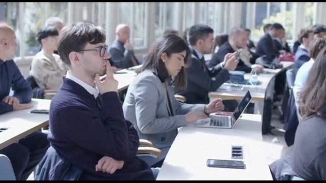 Droni, IA e tecnologie militari aiutano anche imprese e istituzioni