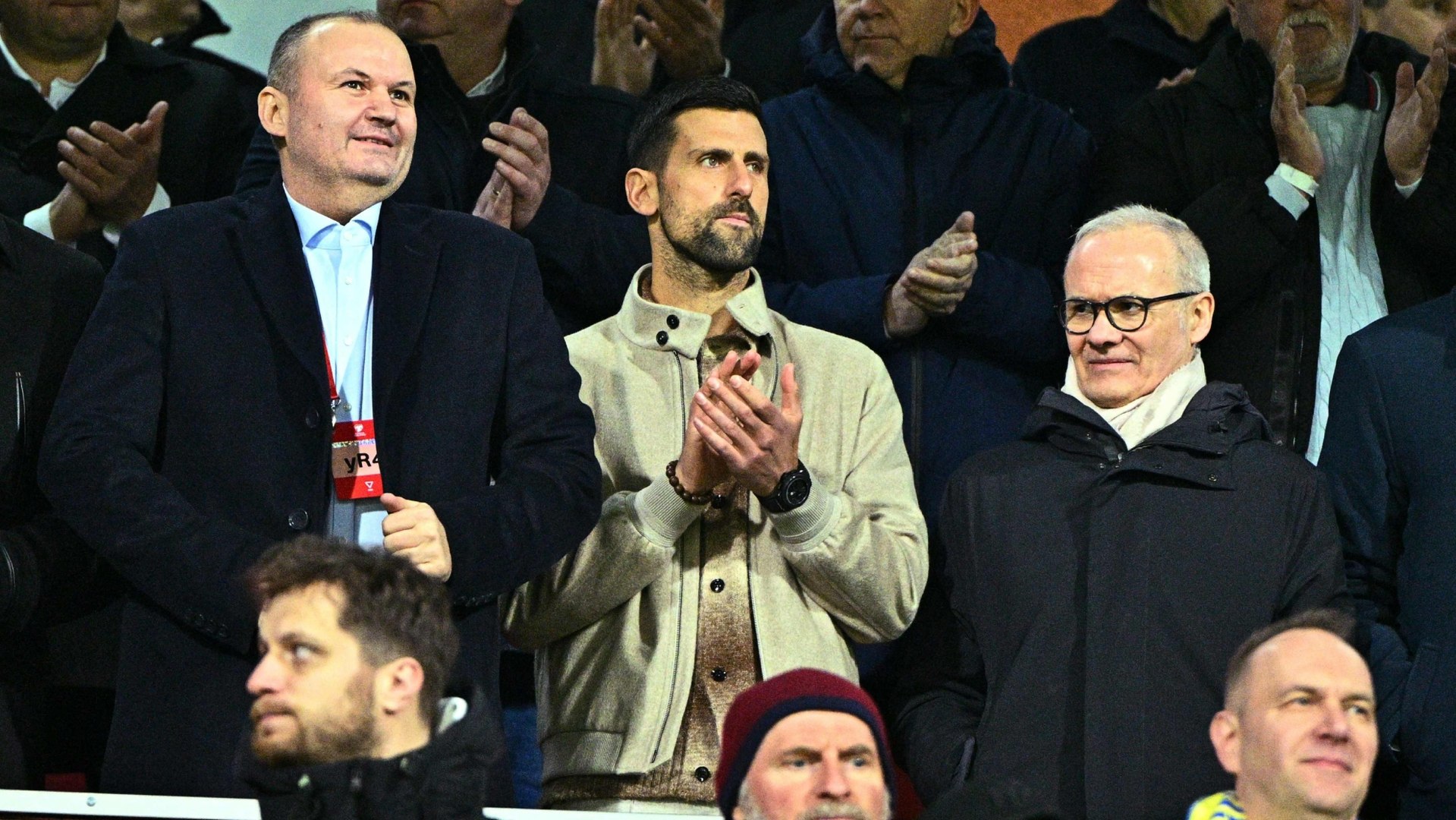 La alegría desmedida de Djokovic en el palco tras la clasificación de Bosnia para el Mundial