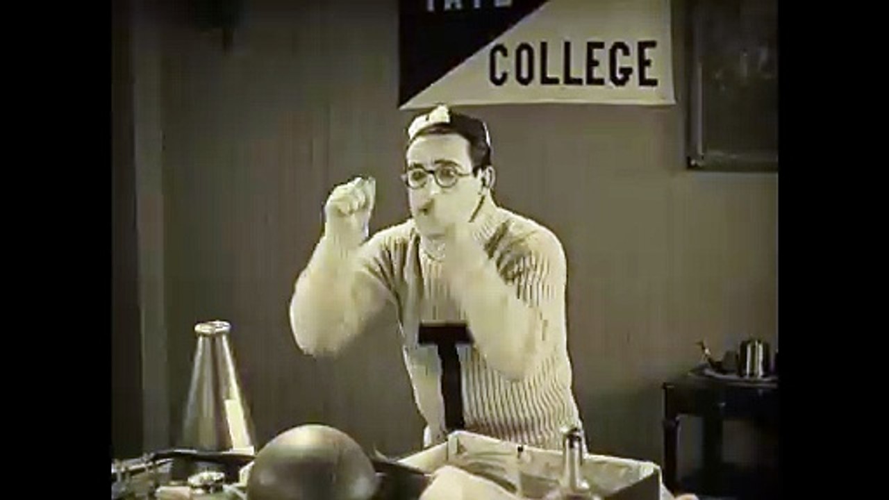 Le petit frère (version restaurée) (1927) - Bande annonce