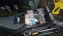 Suspeita de ponto de tráfico leva à apreensão de drogas e dinheiro no bairro Paulo Godoy
