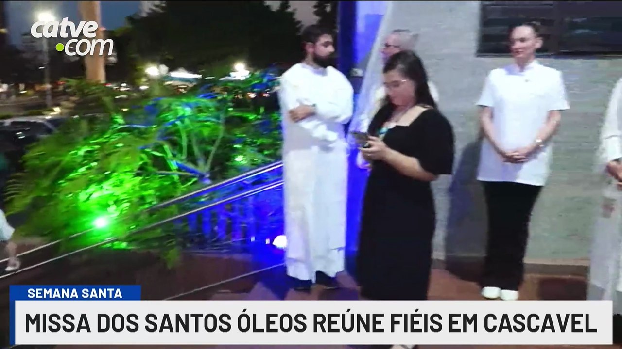Missa dos Santos Óleos é realizada na Catedral de Cascavel