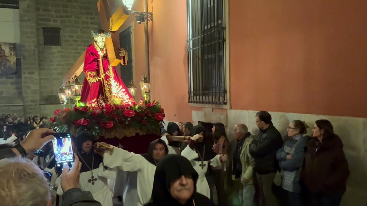 El Cristo Redentor rinde homenaje a la Catedral