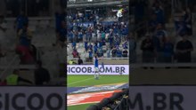 Efeito Artur Jorge? Cruzeiro faz três gols em 6 minutos e passa por cima do Vitória no Mineirão
