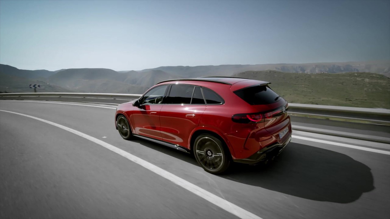 The all-new electric Mercedes-Benz GLC Suspension