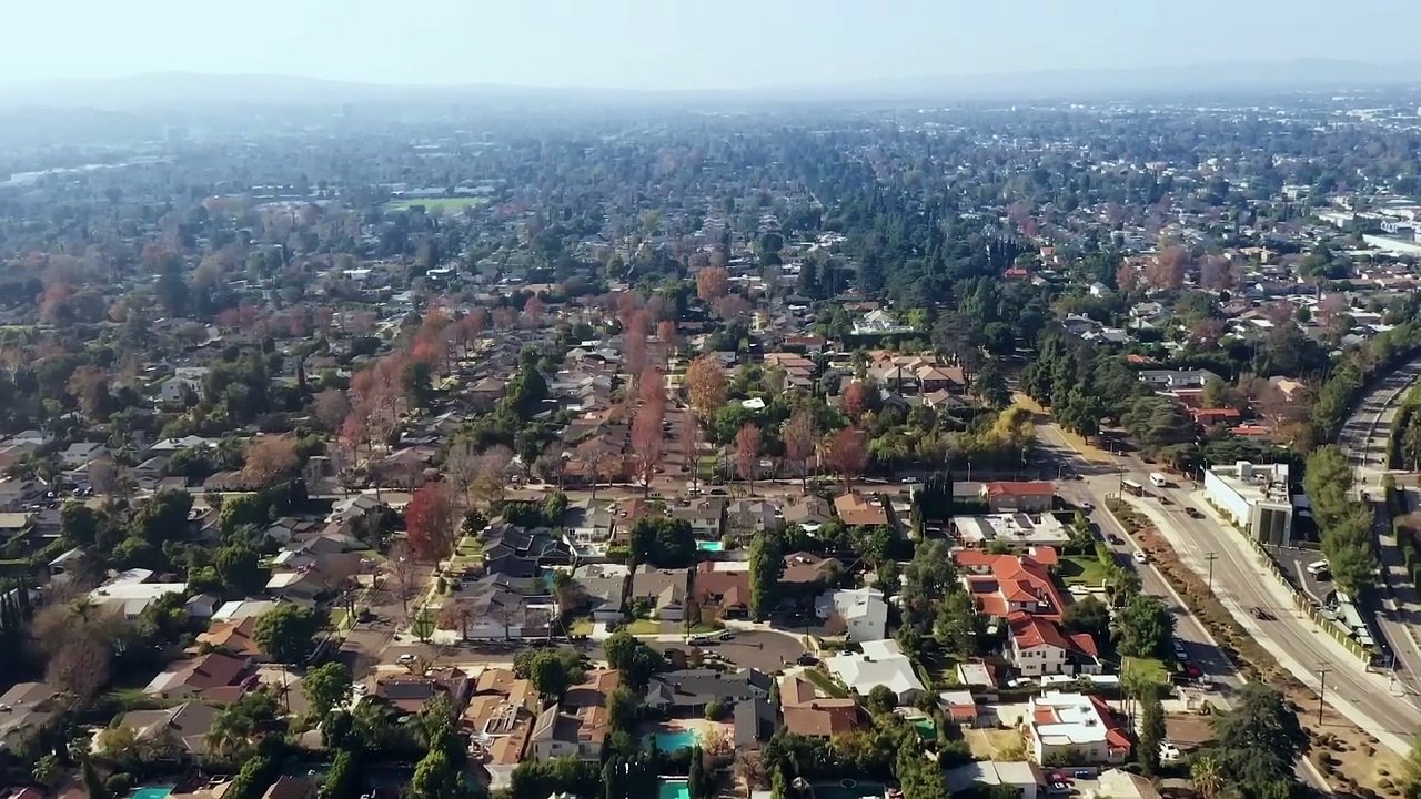 Brothers Under Fire 2026 full Action thriller movie #BrothersUnderFire #BrothersUnderFireMovie #KieferSutherland #AshtonSanders #OmarChaparro #LauraOsma #SollyMcLeod #FloraMartinez #LairdAkeo #OrlandoPineda #FredyYate #SebastianSierra #EnzoMorales #Gabrie