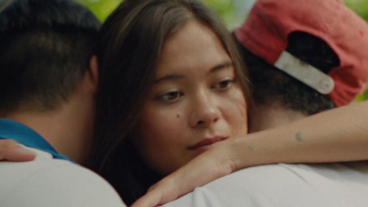 An Autumn Summer Trailer OV