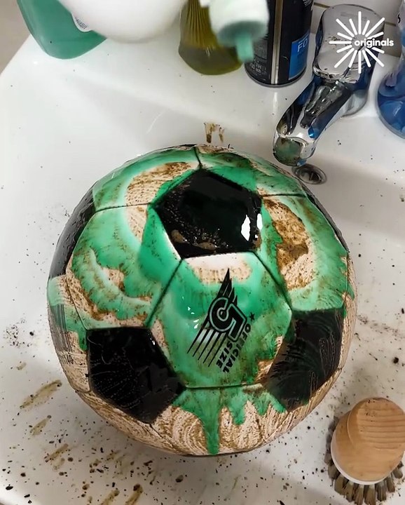 Steps To Cleaning a Soccer Ball