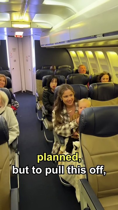 Pilot proposes over intercom! ❤️💕💖