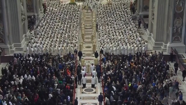 El PAPA LEÓN inicia la PASCUA con la MISA CRISMAL | 4 DÍAS CLAVE en el VATICANO
