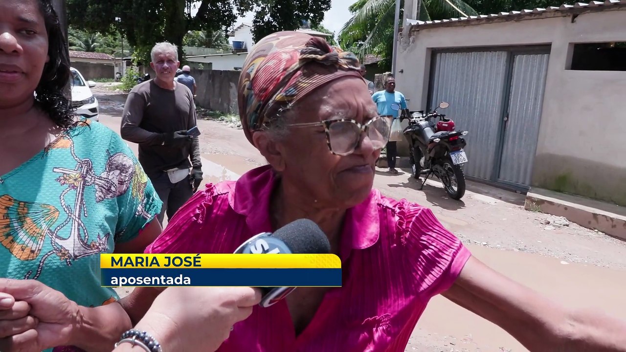 Cratera na Rua Cícero Rufino Marques em Olinda causa transtornos: Moradores pedem providências urgentes