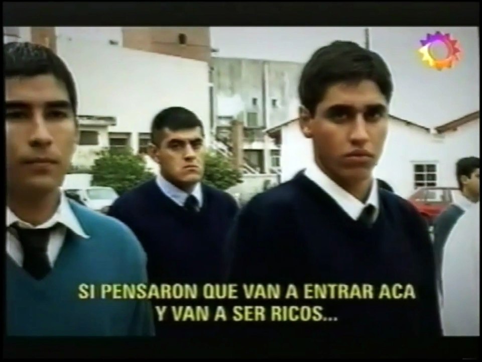 Policías en acción - Escuela de Policía de la Provincia del Chaco (2004)
